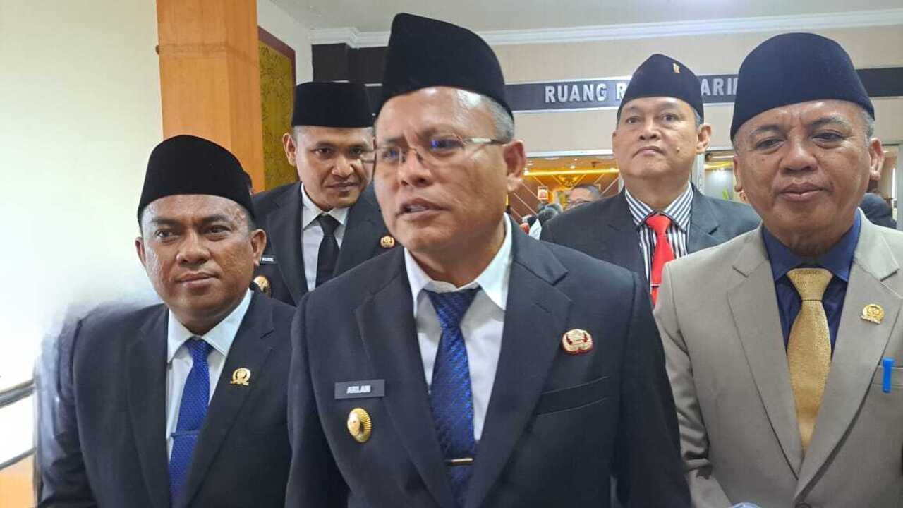 Wali Kota Arlan Tegaskan Proyek APBD Harus Sesuai RAB, “Kontraktor dan Batching Plant Harus Tanggung Jawab”