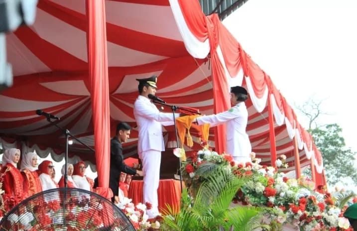 Khidmat! Detik-Detik Proklamasi HUT ke-80 RI di PALI, Bupati Asgianto Pimpin Upacara