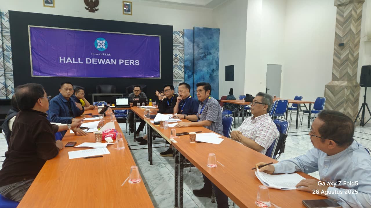 Kongres PWI 2025, Hendry Ch Bangun dan Akhmad Munir Resmi Bertarung di Cikarang