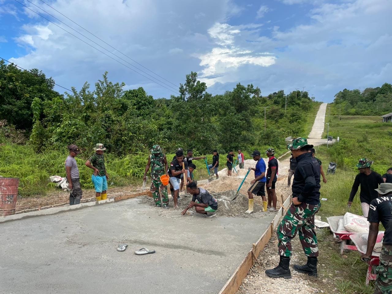 Program TTMD Masuki Tahap Akhir, Jalan Siap Digunakan Warga Fakfak