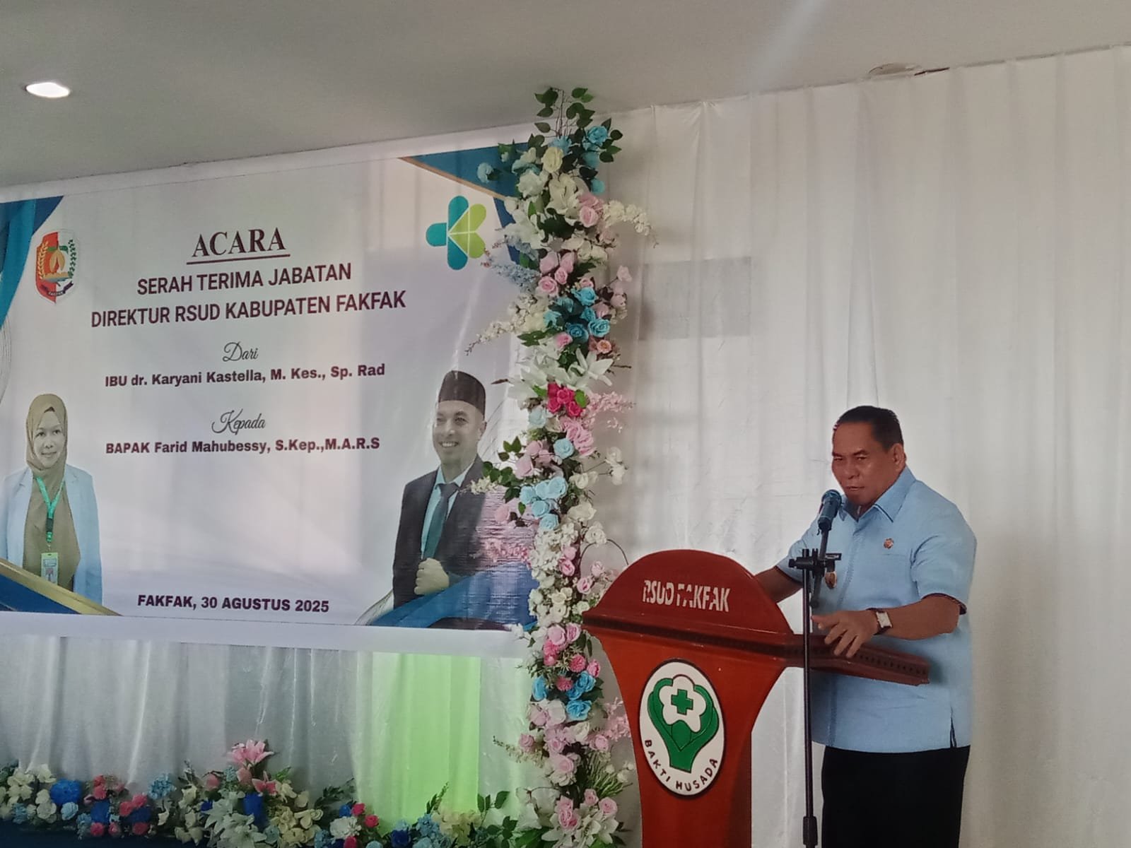 Bupati Fakfak Apresiasi dr. Karyani, Dukung Farid Mahubessy Pimpin RSUD