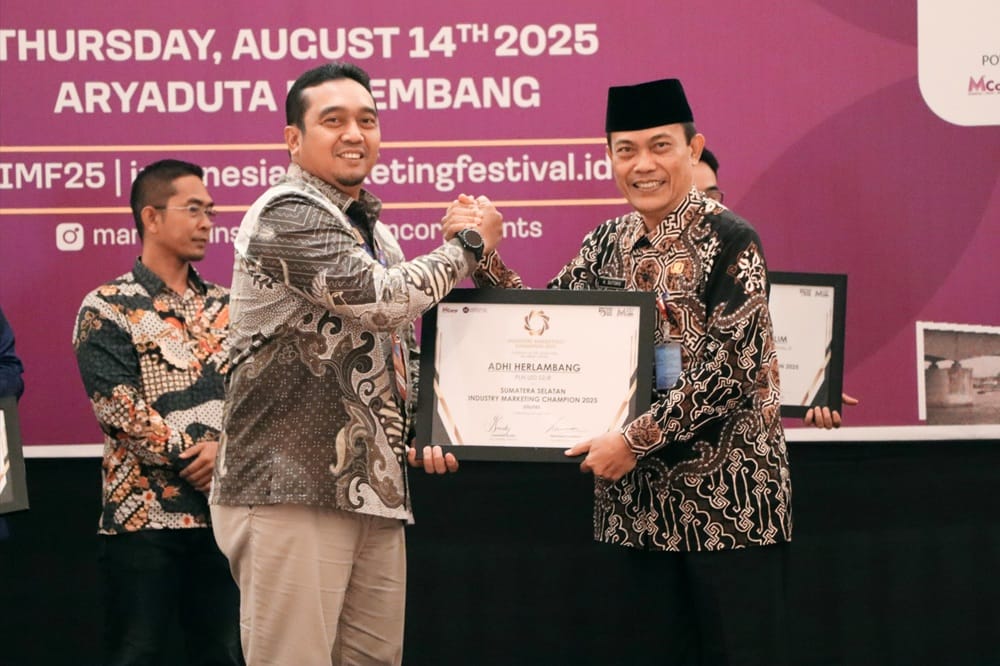 GM PLN S2JB Raih Industry Marketing Champion Sumsel 2025