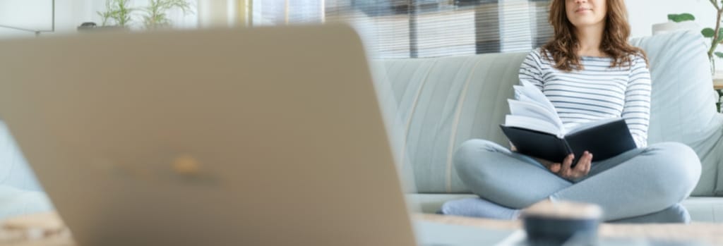 Bebas Burnout! Rahasia Mengelola Stres dan Kelelahan di Dunia Digital yang Serba Cepat