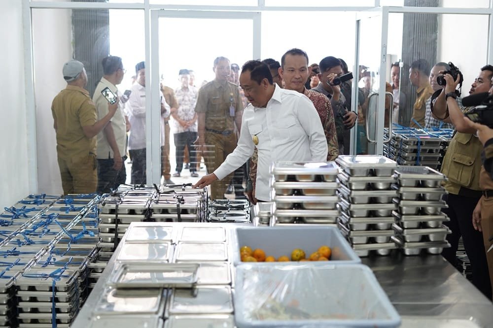 Wagub Cik Ujang Resmikan SPPG Sofyan Kenawas, Dorong Gandus Jadi Role Model Program MBG Sumsel