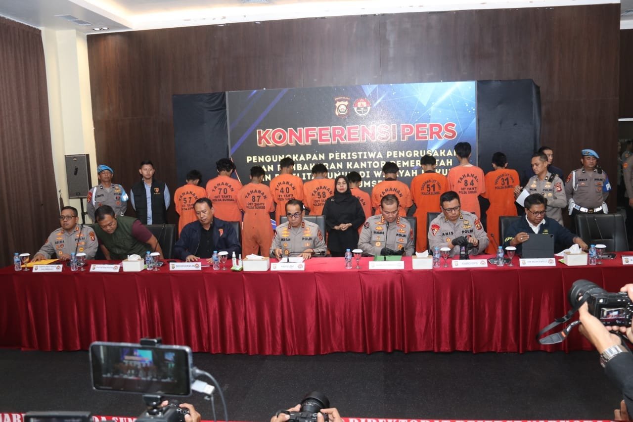 Polda Sumsel Tetapkan 25 Tersangka Kerusuhan dan Perusakan Fasilitas Umum di Palembang & OKU