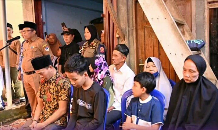 Wali Kota Pagaralam Wakili Pemakaman Pegawai PPPK RSD Besemah