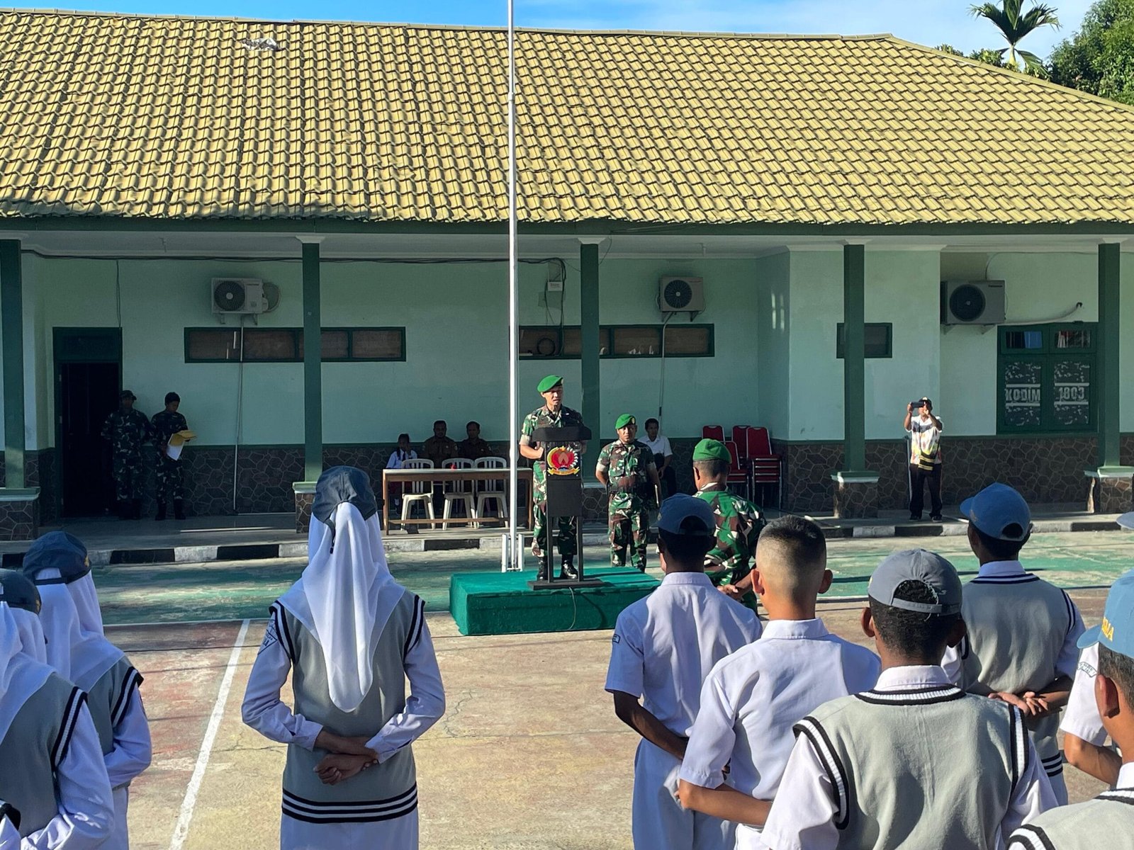 Semarak HUT TNI Ke-80 Kodim 1803/Fakfak Gelar Pertandingan Volly dan Lomba Baris berbaris Tingkat SMA