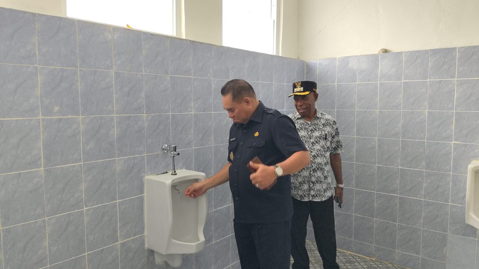 Samaun Dahlan Cek Fasilitas Pasar Thumburuni, Tekankan Kebersihan Jadi Prioritas