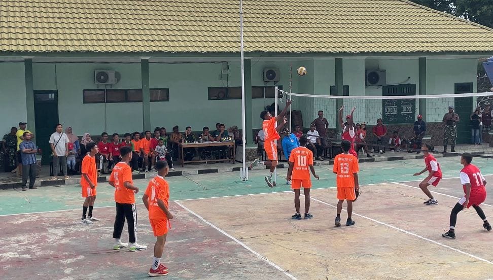 Sengit! SMA YPK dan SMAN 2 Fakfak Sabet Juara Voli HUT TNI ke-80