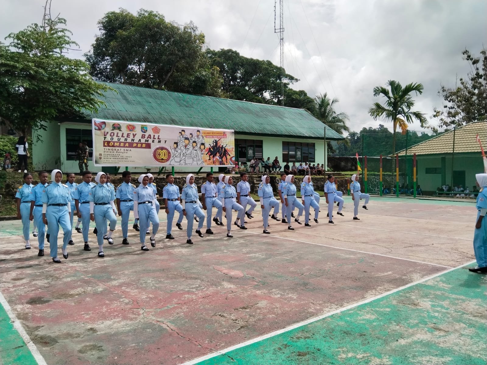 Disiplin dan Kekompakan Jadi Kunci, SMA Negeri 1 Fakfak Menang Lomba Baris-Berbaris