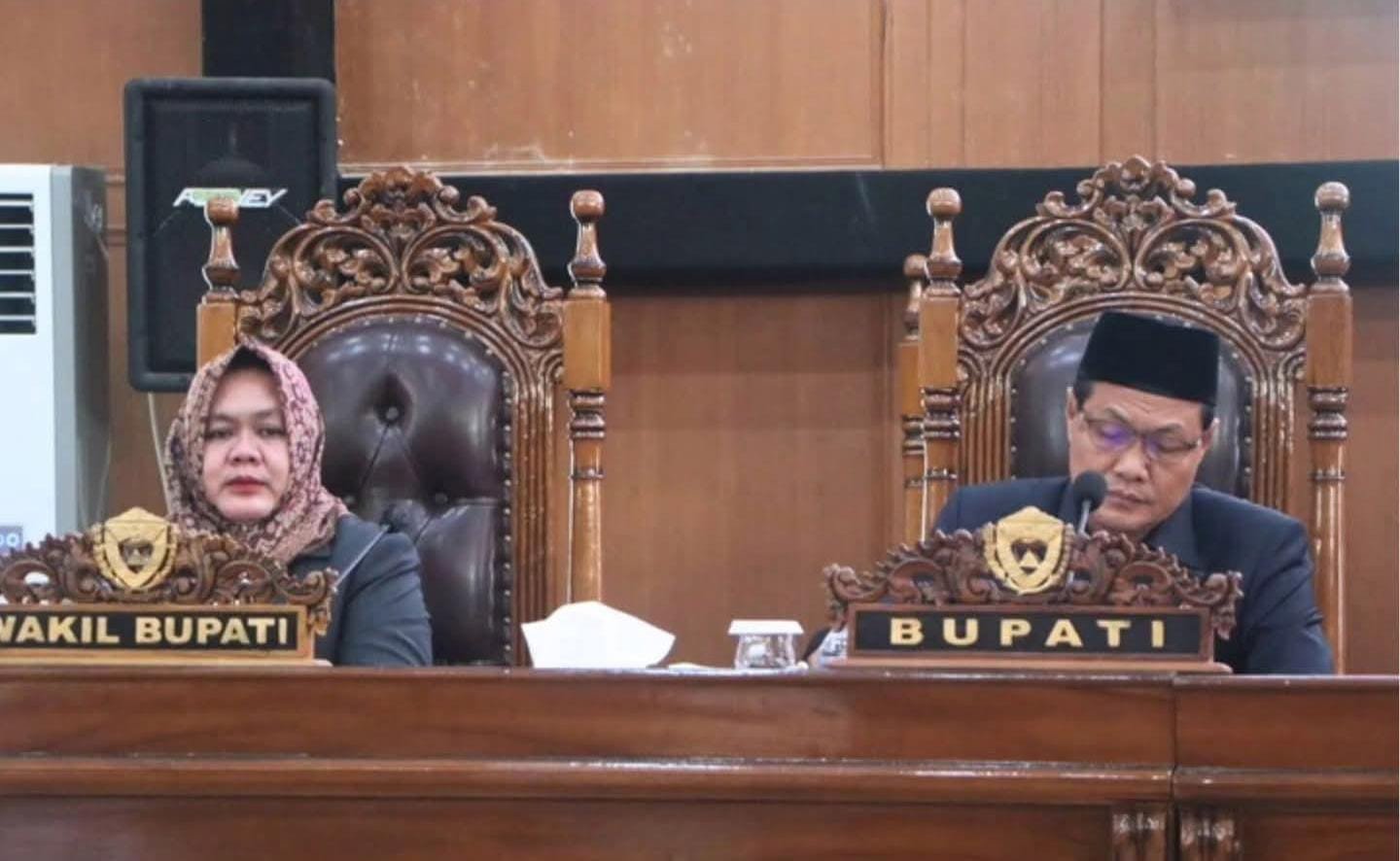Atasi Kelangkaan BBM, Bupati Muara Enim Siapkan Perusda Kelola SPBU