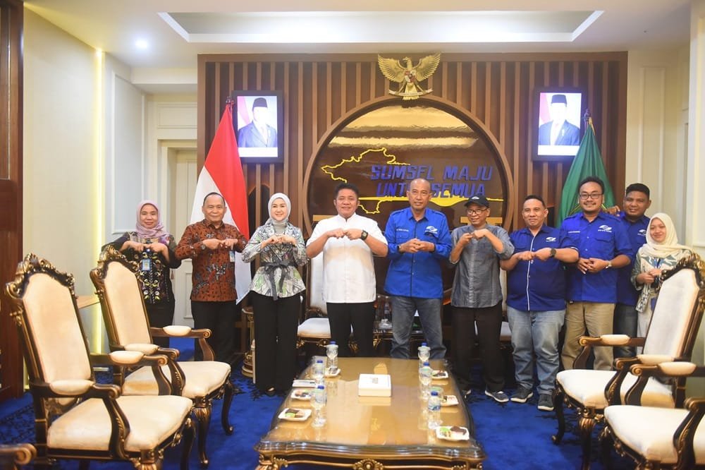 Herman Deru Dorong Literasi Internet Murah, APJII Diminta Masifkan Edukasi Digital