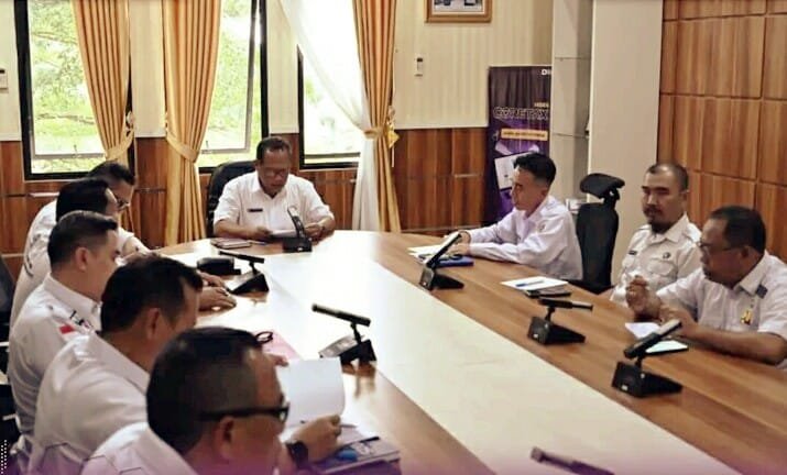 Asisten II Pimpin Rapat Implementasi Perwako Nomor 38 dan 39 Tahun 2024