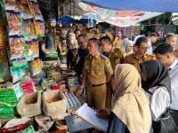 “Cabai Adem, Wortel Ngegas, Ratu Dewa Cek Harga Pasar”