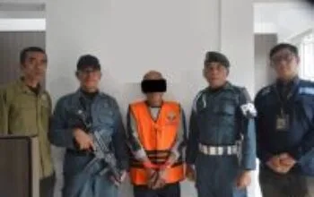 “Hutan Jadi Tempat Sampah? Warga Tani Jadi Polisi Dadakan!”