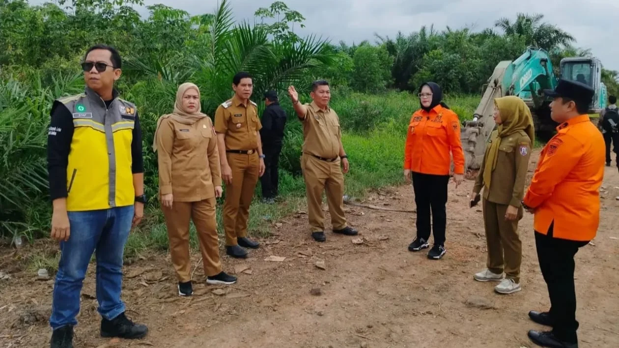 Wabup Netta Indian Tinjau Pembangunan Jalan Strategis Tiga Kecamatan di Tanjung Lago