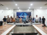 “Gim Aman, Anak Aman, Pemerintah Tegaskan Garis Merah!”