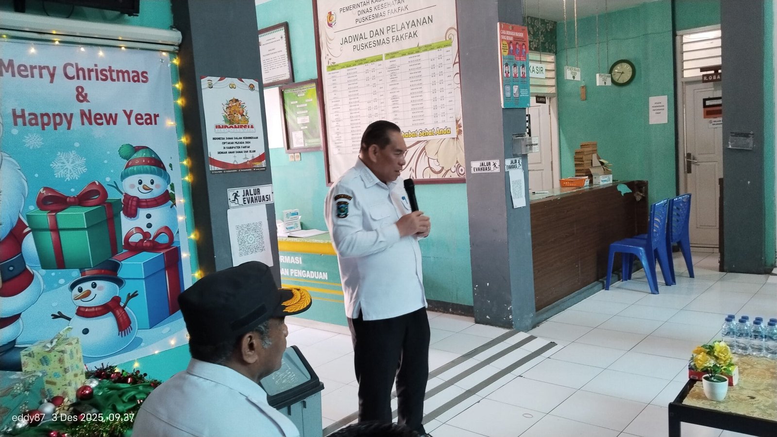 Tinjau Pengobatan Gratis, Bupati Fakfak Apresiasi Tim Dokter dan Soroti Kebutuhan Spesialis Mata