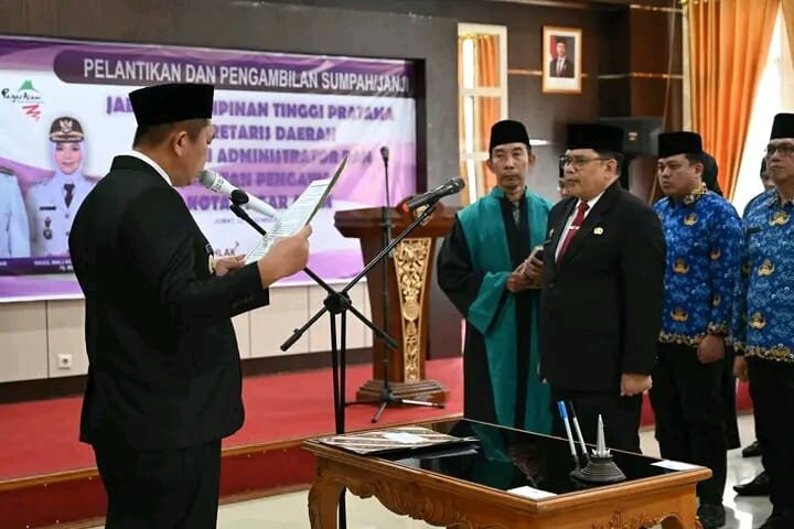 Wali Kota Pagar Alam Lantik Sekda Definitif, Tegaskan Kolaborasi dan Disiplin Komunikasi