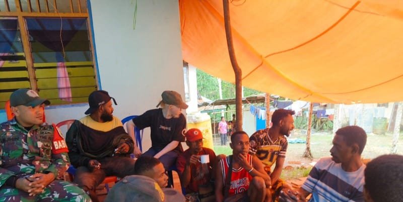 Melampaui Tugas Negara, Babinsa Kramomongga Hadir Hapuskan Air Mata Warga yang Berduka