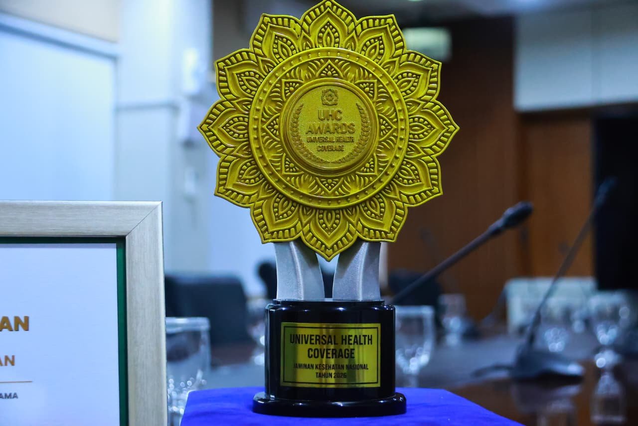 Pemprov Sumsel Raih Penghargaan UHC Awards 2026 Kategori Pratama