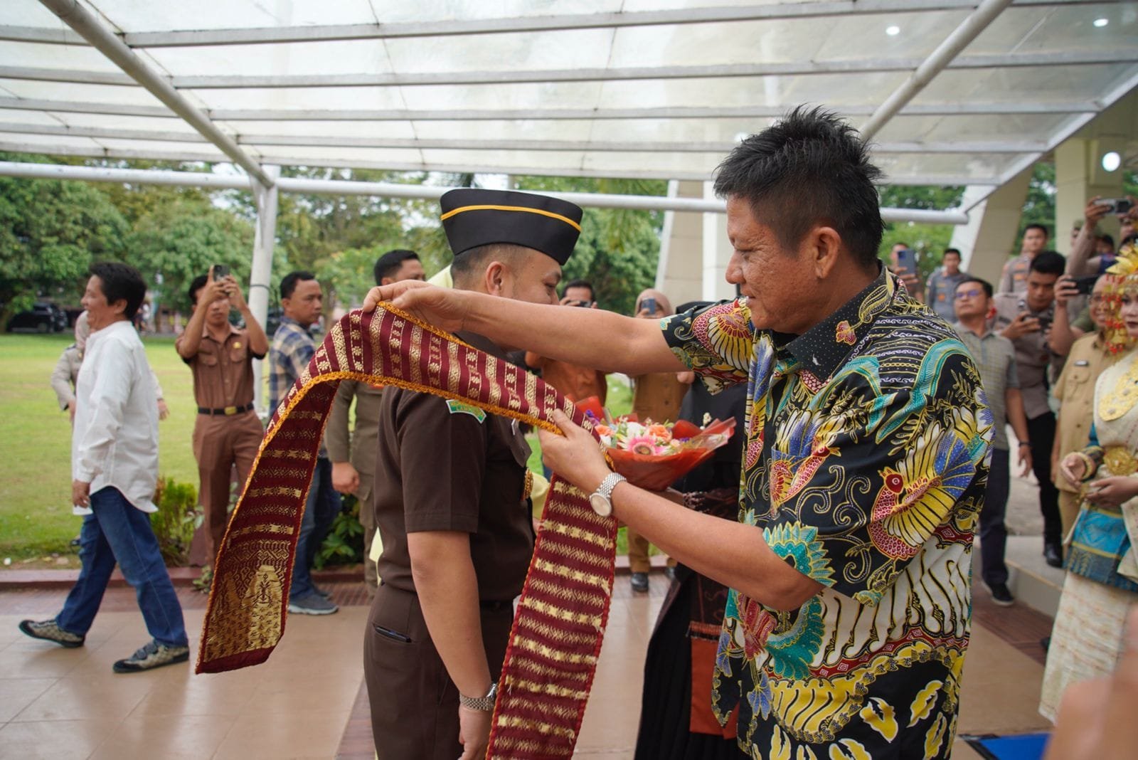 Kajari Baru OKU Timur Disambut Hangat, Enos Tekankan Sinergi dan Pencegahan