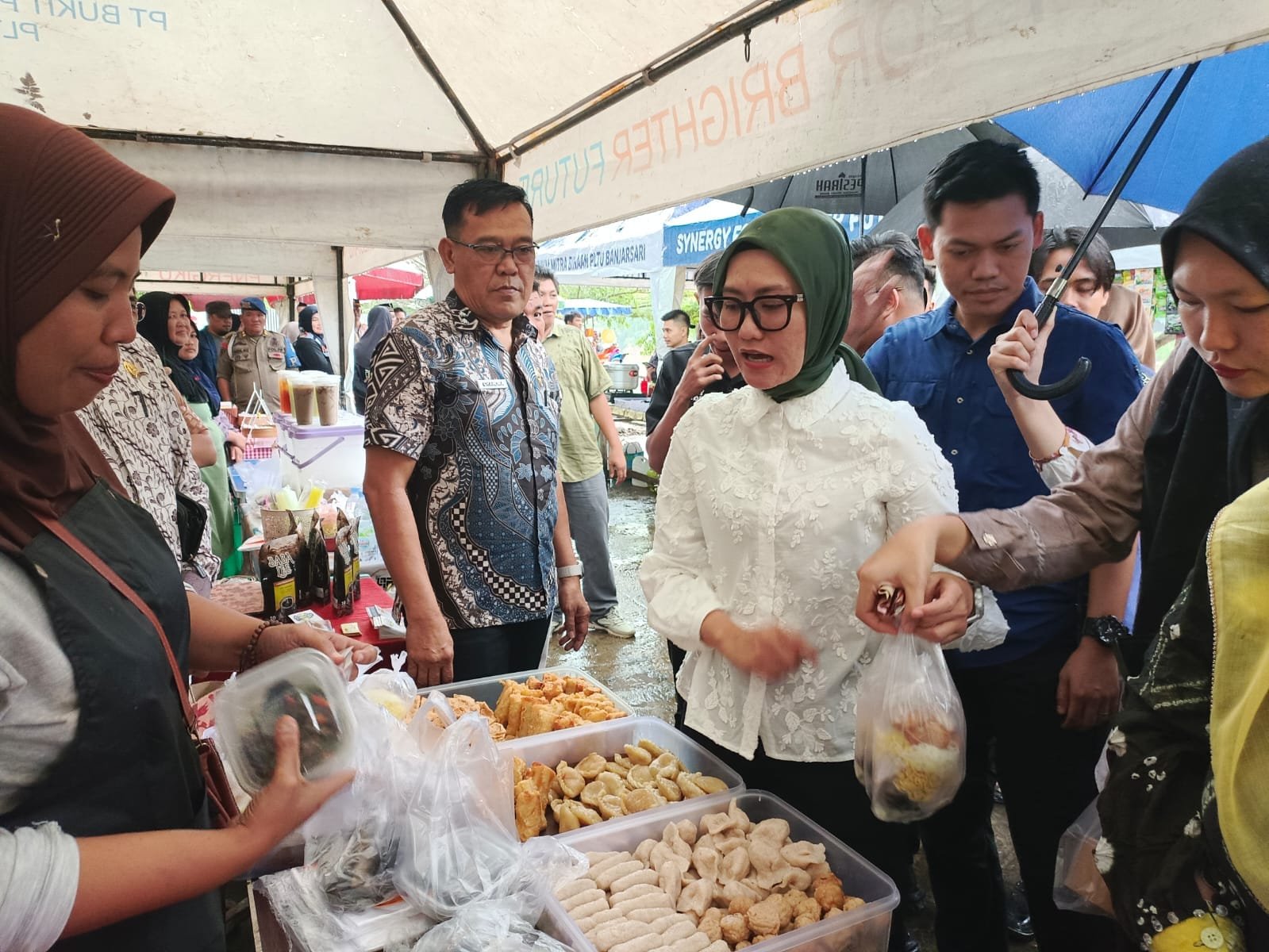 Wabup Lahat Launching Pasar Beduk Ramadhan 1447 H di Tepian Ayik Lematang