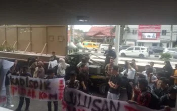 KAMPB-SS Desak Wali Kota Evaluasi Kinerja Kadisdik Palembang