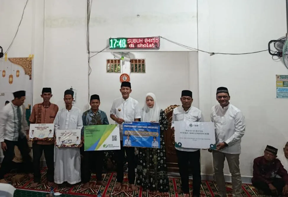 Pererat Ukhuwah, Bupati Asgianto Safari Ramadan dan Santuni Lansia di Mangku Negara Timur
