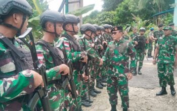 Kasrem 182/JO Dampingi Tim Itjen TNI Pastikan Profesionalisme Prajurit di Kramongmongga