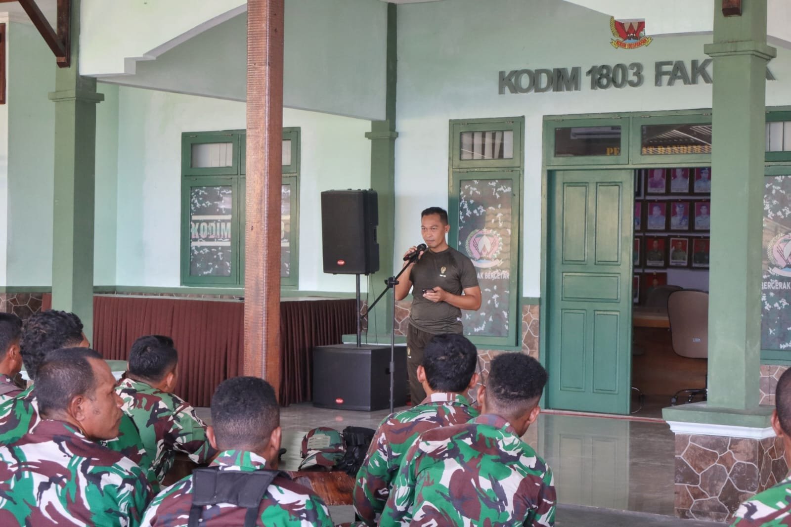 Jam Komandan Jelang Puasa, Letkol Inf Wahlin Rahman Ajak Prajurit Kodim Fakfak Kejar Keberkahan Ramadhan
