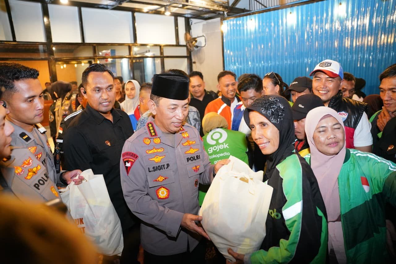 Kapolri Safari Ramadan di Polda Sumsel, Tekankan Pentingnya Persatuan Hadapi Dinamika Global