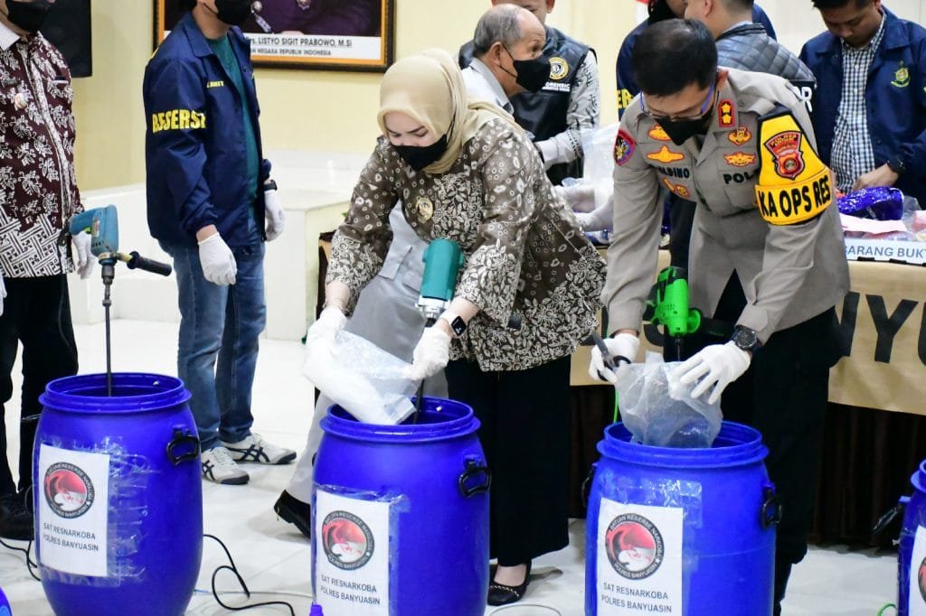Hampir 22 Kg Sabu Dimusnahkan, Wabup Netta dan Kapolres Tegaskan Banyuasin Perang Total Melawan Narkoba