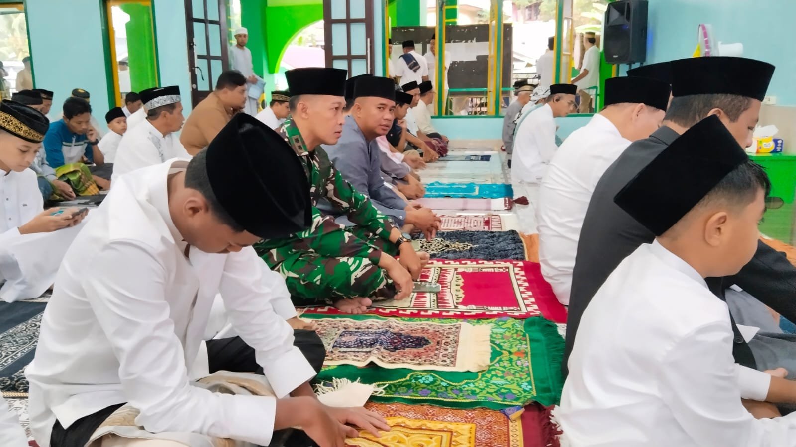 Menteri ESDM Salat Id di Masjid Al-Hidayah Dandim Fakfak Sebut Bukti Perhatian Pusat