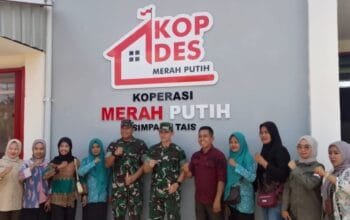 Kunjungan Kerja Pangdam dan Bupati PALI ke Simpang Tais, Bertepatan dengan HUT ke-50 Kades Erika Peru