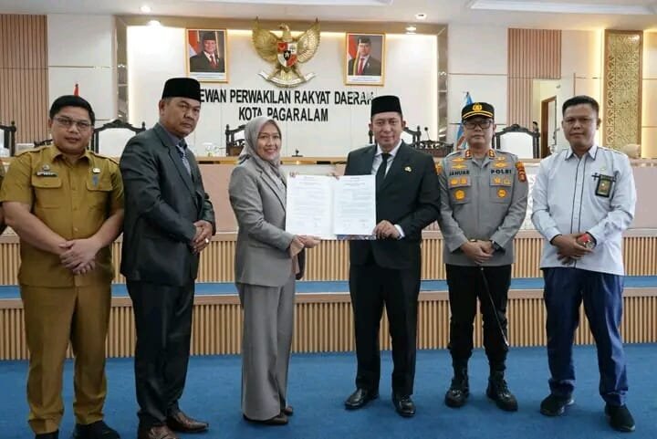 Rapat Paripurna DPRD Pagar Alam Sahkan LKPJ Wali Kota 2025