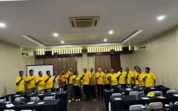 Kelvin Winata Resmi Jabat Plt Ketua Golkar Kaimana, Gas Pol Persiapkan Musda