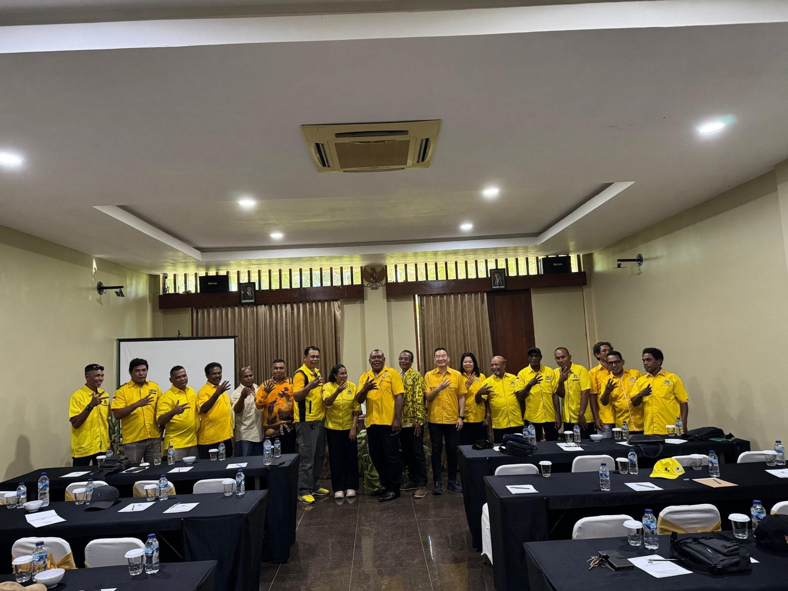 Kelvin Winata Resmi Jabat Plt Ketua Golkar Kaimana, Gas Pol Persiapkan Musda