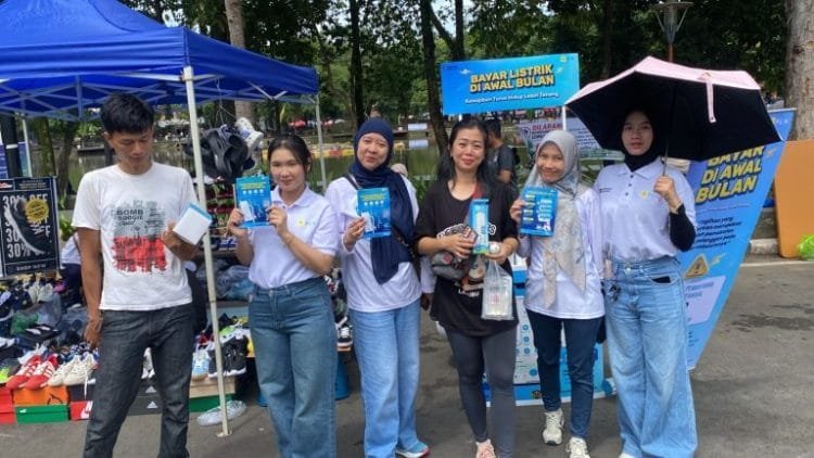 PLN Dekatkan Pelayanan Lewat Stand Kelistrikan di CFD dan CFN Palembang