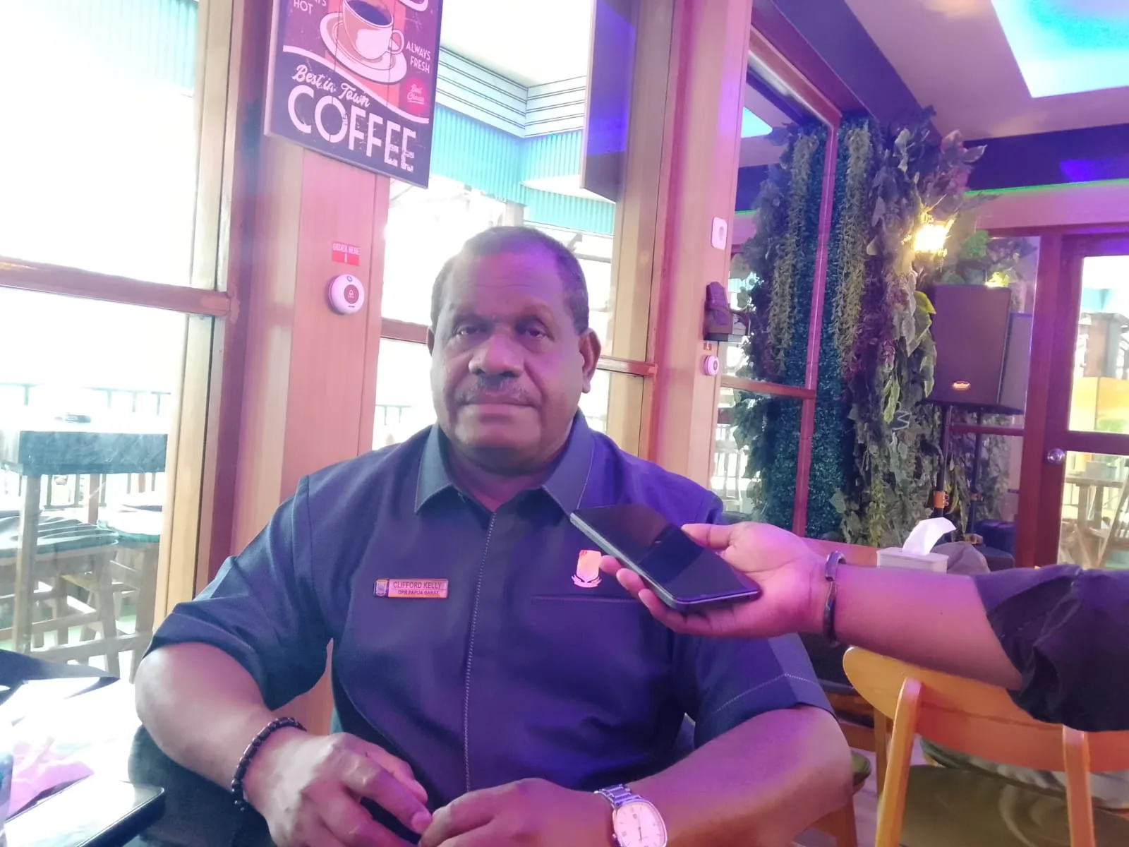 Pansus DPR Papua Barat Bedah Proyek Fakfak Soroti Jalan Rusak Hingga Sisa Dana Otsus Miliaran Rupiah