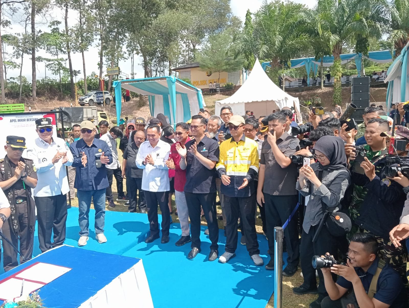 Perdana, Minyak Sumur Rakyat Muba Resmi Dikirim ke Pertamina