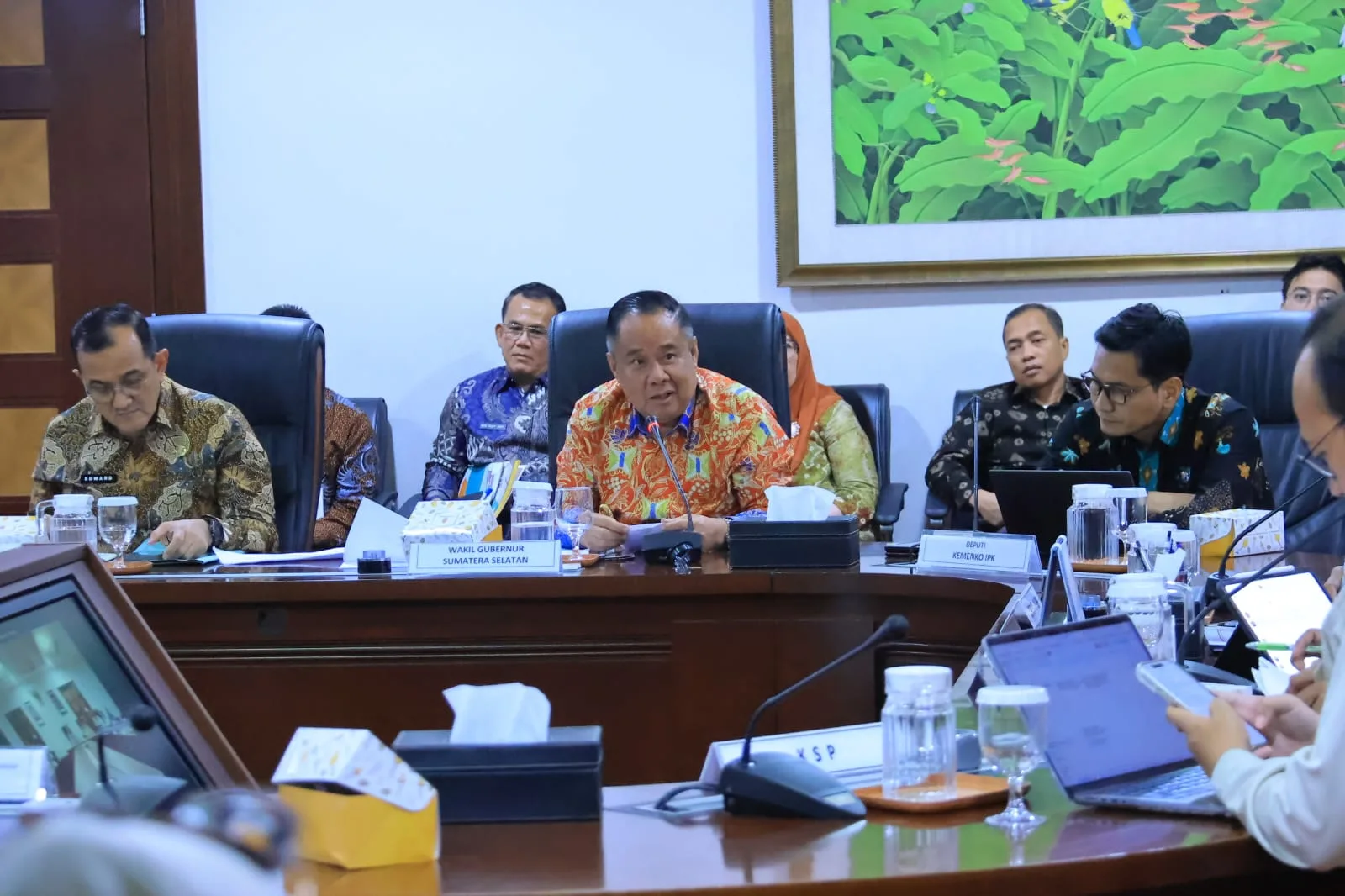 Rakor di KSP, Cik Ujang Tekankan Percepatan Tol Trans Sumatera