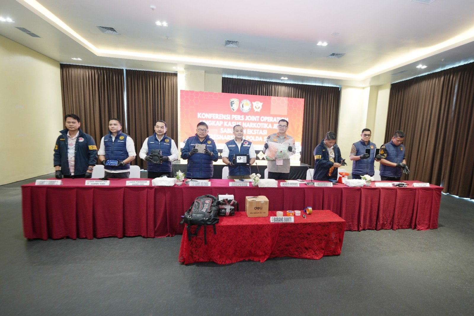 Joint Operation Polda Sumsel dan Bea Cukai Gagalkan Peredaran 11.443 Ekstasi dan 1,3 Kg Sabu