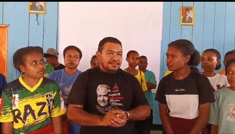 Merajut Kebersamaan, Wakil Rakyat Hadir di Tengah Semangat Pemuda Kramongmongga