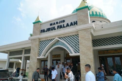 Tak Hanya Tempat Ibadah, Masjid Bisa Jadi Penggerak Warga