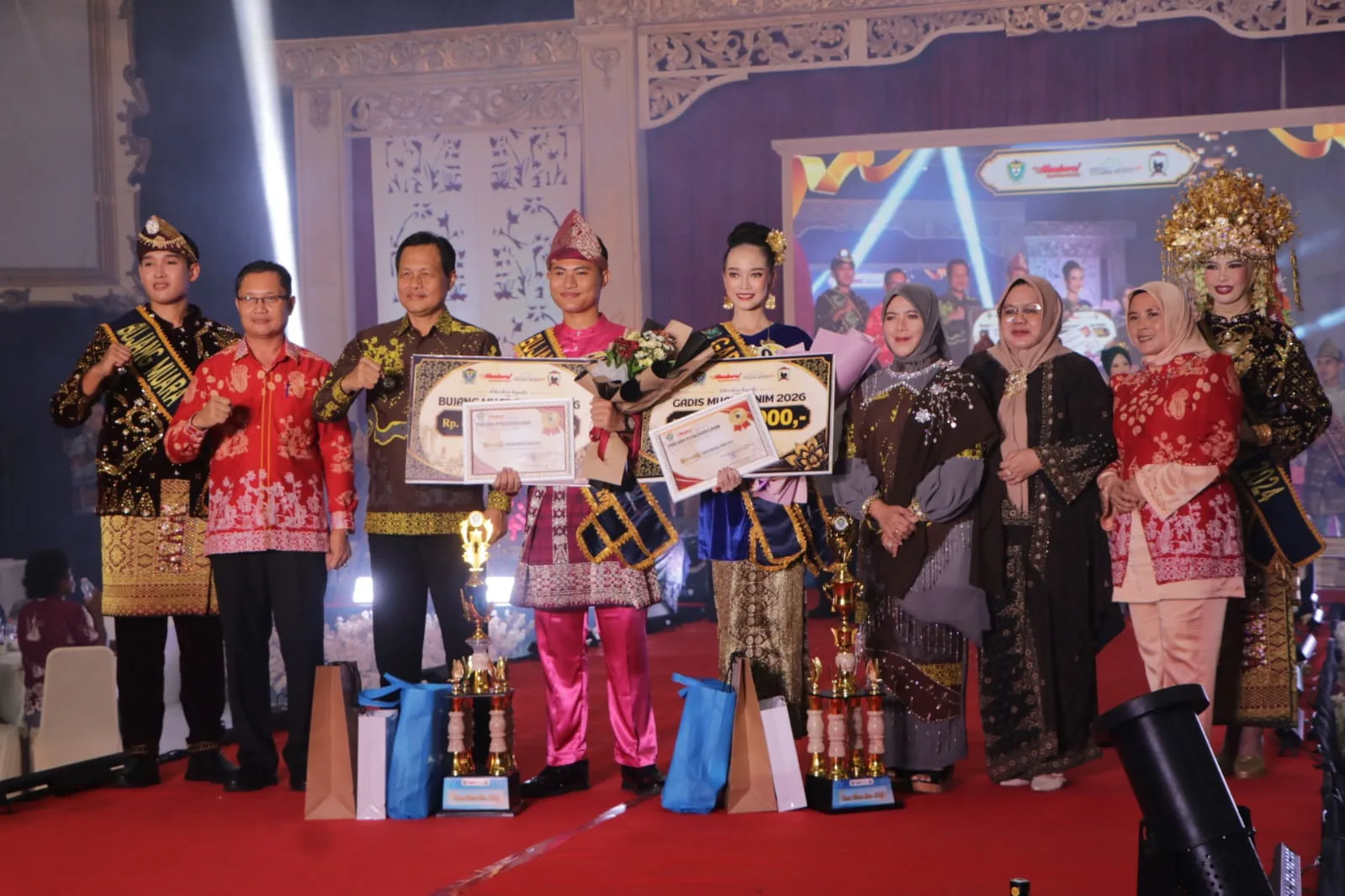 Raiyen dan Sherly Dinobatkan sebagai Bujang Gadis Muara Enim 2026