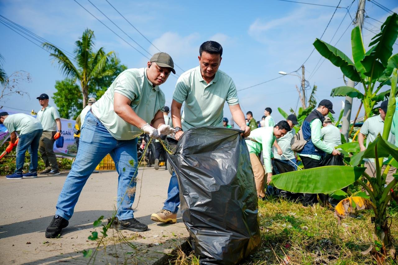 214 Peserta Terlibat, PLN UID S2JB Bersihkan 8,3 Ton Sampah di Kecamatan Sako