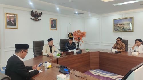 Kemenhaj Susun Sistem Umrah Baru Cegah Travel Bermasalah