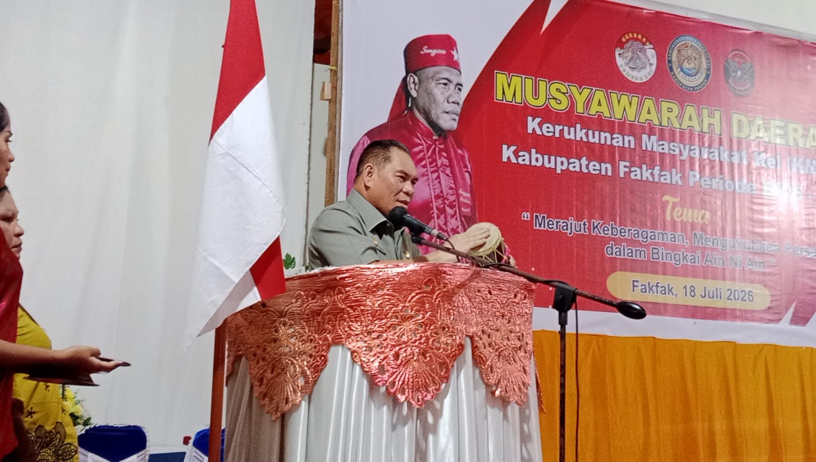 Musda I KMK Fakfak Resmi Bergulir, Bupati Samaun Dahlan Ajak Rawat Persatuan dalam Bingkai Ain Ni Ain