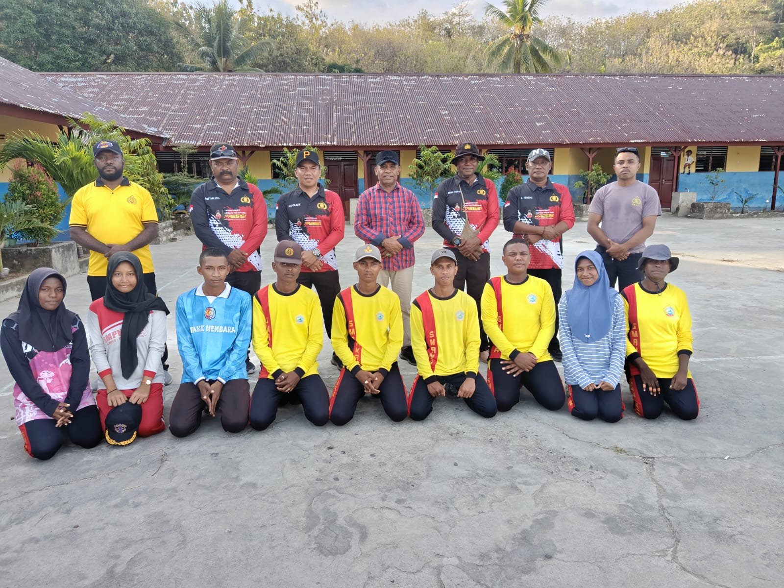 Pemerintah Distrik dan Polsek Karas Bersinergi Sukseskan HUT Ke-81 RI, Paskibraka SMA Negeri Karas Siap Jadi Garda Nasionalisme